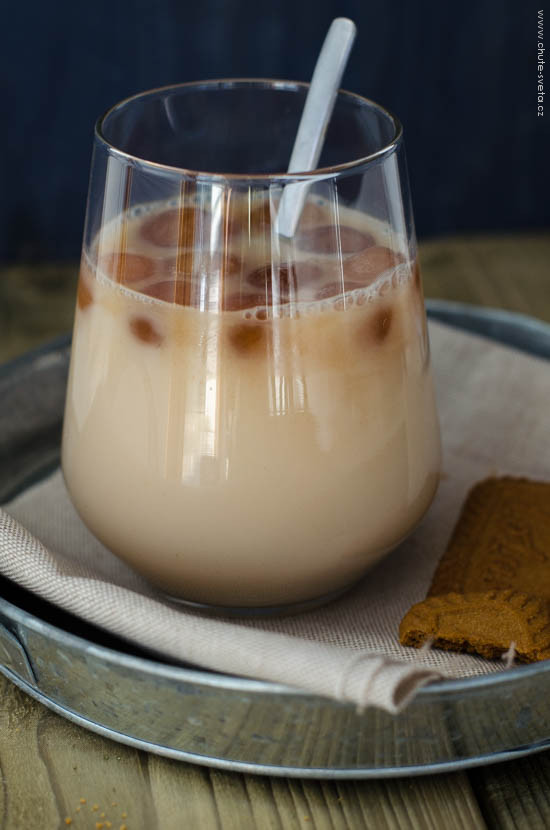 iced chai tea latte s kokosovým mlékem (aneb jíme zdravě s Alpro)